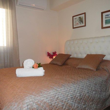 Sunshine Apts, Two Bedroom , Free Internet, No 3 Ayia Napa Eksteriør billede