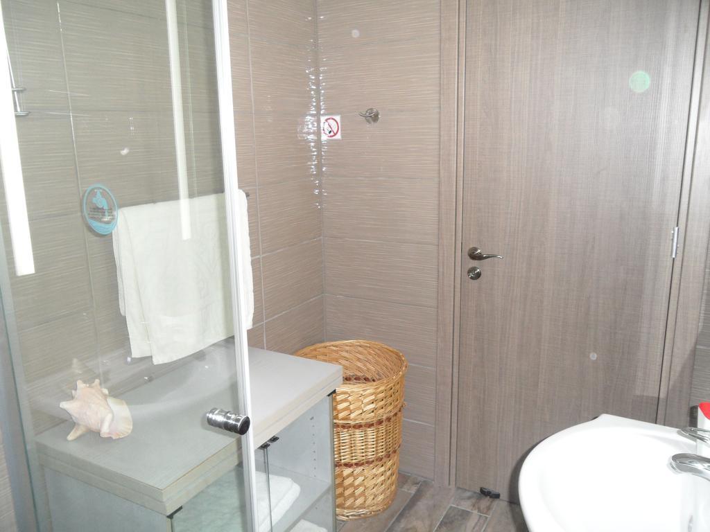 Sunshine Apts, Two Bedroom , Free Internet, No 3 Ayia Napa Eksteriør billede