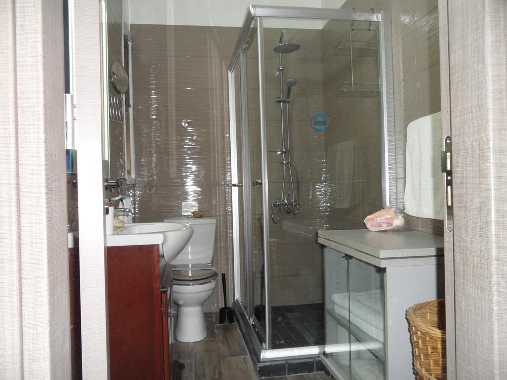Sunshine Apts, Two Bedroom , Free Internet, No 3 Ayia Napa Eksteriør billede