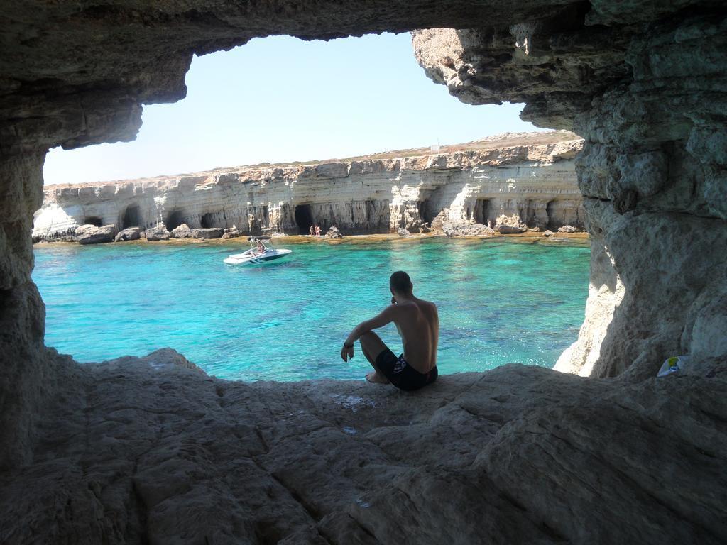 Sunshine Apts, Two Bedroom , Free Internet, No 3 Ayia Napa Eksteriør billede