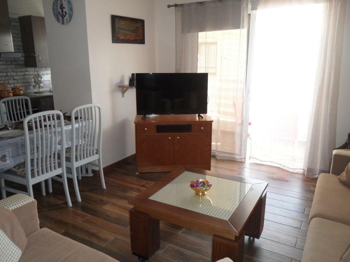 Sunshine Apts, Two Bedroom , Free Internet, No 3 Ayia Napa Eksteriør billede