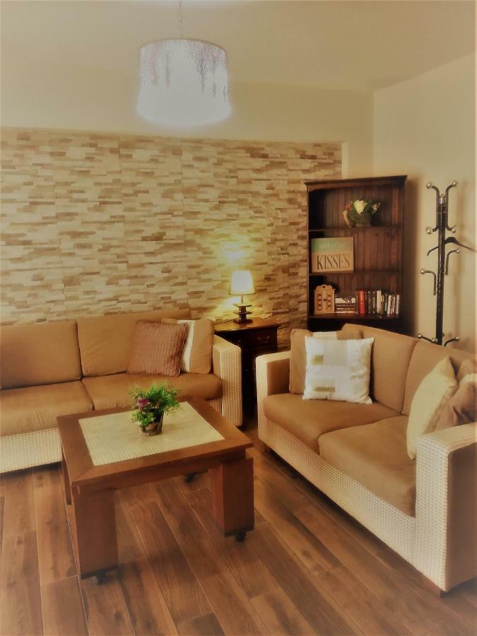 Sunshine Apts, Two Bedroom , Free Internet, No 3 Ayia Napa Eksteriør billede